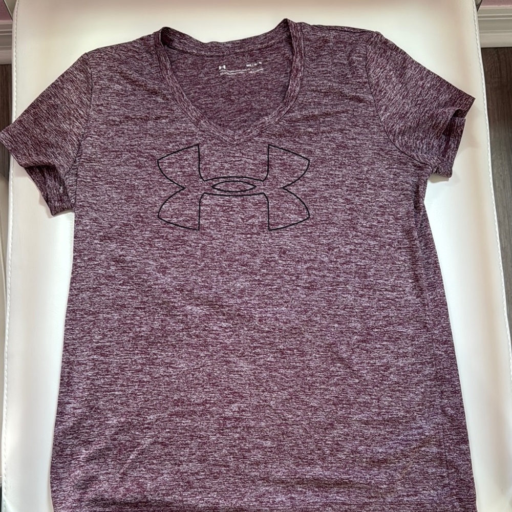 Under Armour Woman’s T-shirt SZ M